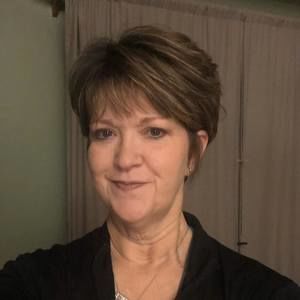 Meet your Posher, Debbie